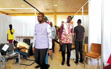 FILO 2023: le ministre Jean Emmanuel Ouédraogo satisfait des préparatifs