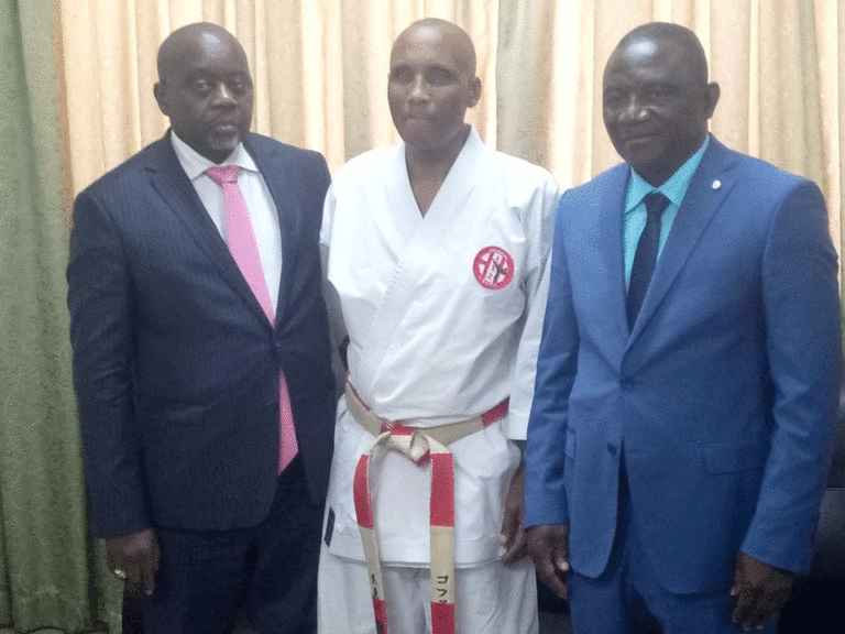 Ministère des Sports et des Loisirs : Daouda Azoupiou félicite la Fédération Burkinabè de Karaté-do