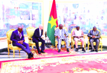 Audience présidentielle : Le président de la FIFA chez Roch Marc Christian Kaboré