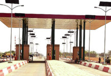 Poste de péage moderne de Tenkodogo : « On est passé au double des recettes journalières », le régisseur Abdoul Kader Zong-Naba