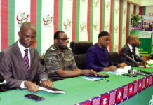 Monde des affaires: A la recherche de solutions aux problèmes du secteur