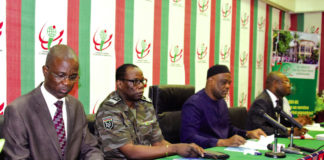 Monde des affaires: A la recherche de solutions aux problèmes du secteur