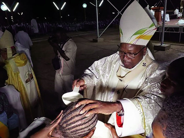 Fête de Paques: Prière pour la stabilité  au Burkina