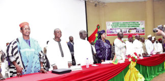 Enseigner les valeurs traditionnelles à l’école