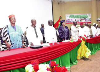 Enseigner les valeurs traditionnelles à l’école