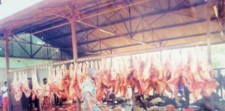 Abattoir à Kaya La boucherie, une spécialité du Sanmatenga