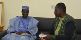 Kadré Desiré Ouédraogo encourage les Editions Sidwaya