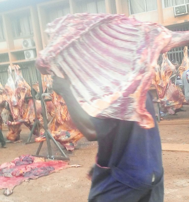 Transport de viande à Ouagadougou: Un attentat à l’hygiène alimentaire