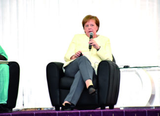 Angela Merkel aux Burkinabè : «Il faut dire non à la division»