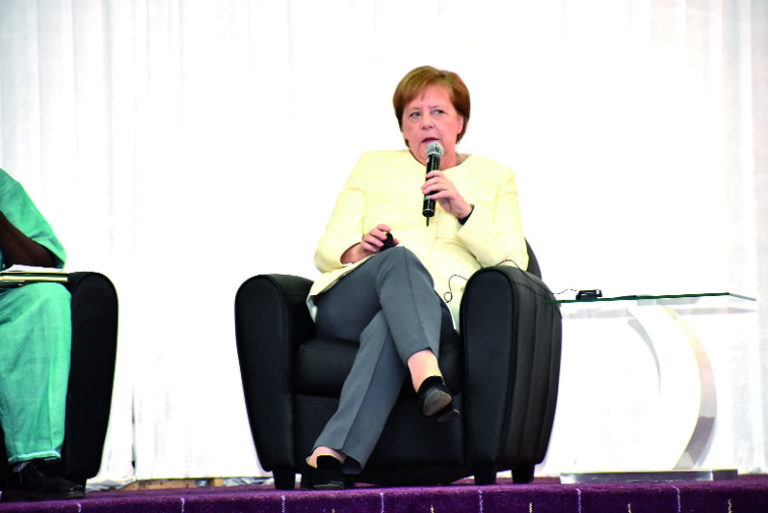 Angela Merkel aux Burkinabè : «Il faut dire non à la division»