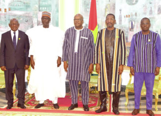 G5 Sahel: les parlementaires au palais de Kosyam