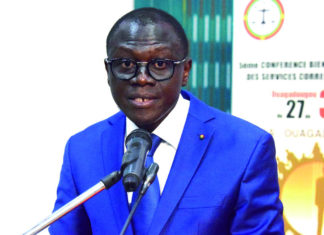 Systèmes pénitentiaires en Afrique : Réflexions pour une humanisation des prisons