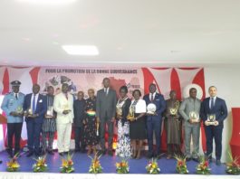 Pr Stanislas OUARO consacré meilleur ministre en charge de l’Alphabétisation par « Afrique vérité »