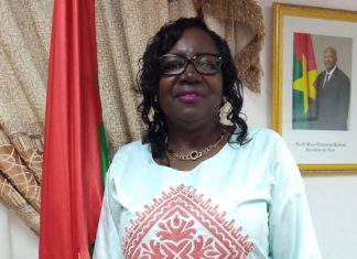 Journée mondiale du donneur de sang : Le Ministre de la santé, Claudine Lougué s’exprime