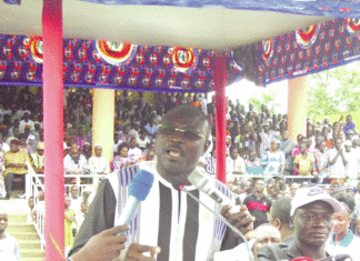 «Je ne démissionnerai pas», Eddie Komboïgo