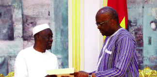 Situation politique en Guinée: un émissaire chez le président du Faso