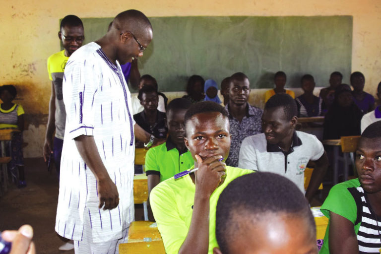 BEPC 2019 : Le ministre Ouaro galvanise les candidats