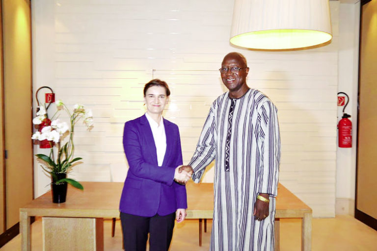 Attaques terroristes: la Serbie solidaire du Burkina