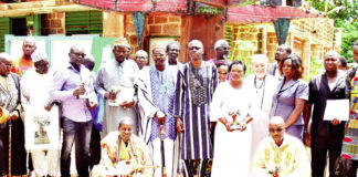 Valorisation des savoirs traditionnels locaux : le ministre Sango encourage l’association Kankanga