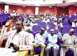 L’Etat d’urgence prolongée de six mois