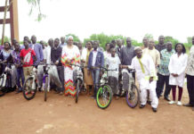 Enfants retirés de la rue : les lauréats au CEP et au BEPC récompensés