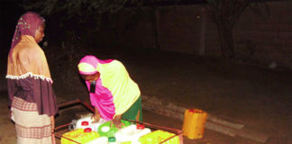 Pénurie d’eau à Dori : une corvée jusqu’au bout de la nuit