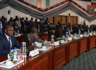 8e TAC: Les deux gouvernements peaufinent les accords