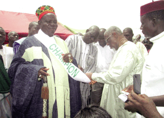 Education des filles et lutte contre le mariage d’enfants: Naaba Guiguempolé désigné champion national