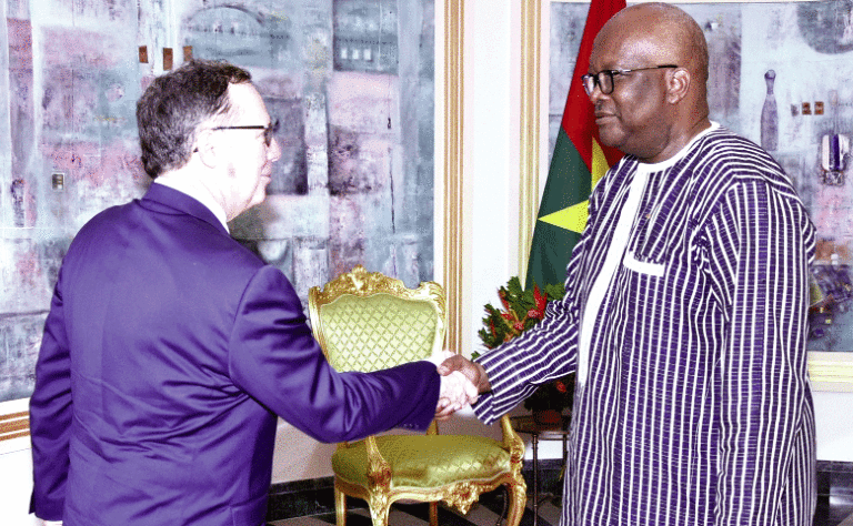 Coopération Burkina-Union européenne: L’ambassadeur Jean Lamy rend compte au président du Faso