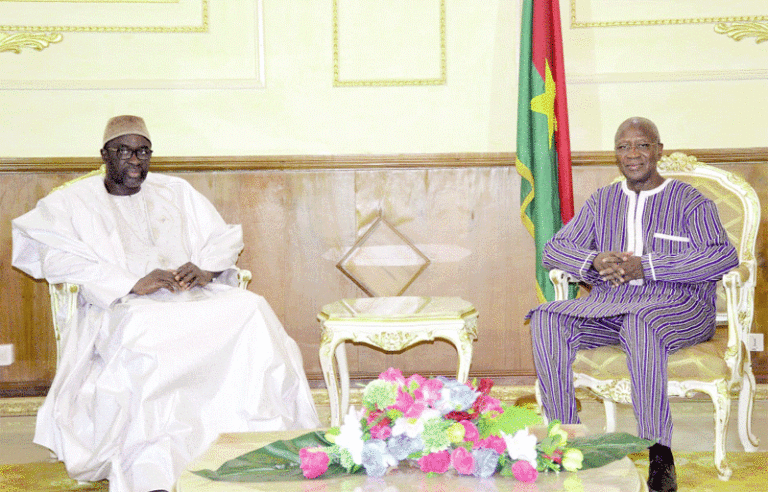 Séjour du président du Parlement  de la CEDEAO au Burkina : La monnaie unique évoquée avec le Premier ministre