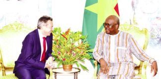 Crise humanitaire au Burkina Faso : la Croix-Rouge veut renforcer ses interventions