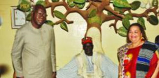 Margaret Mensah Williams demande les bénédictions du Moogho Naaba