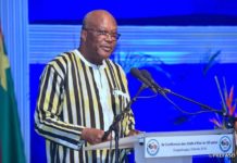 G5 Sahel : le président du Faso préside le Sommet sur l’initiative « Desert to Power »