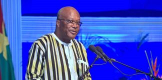 G5 Sahel : le président du Faso préside le Sommet sur l’initiative « Desert to Power »