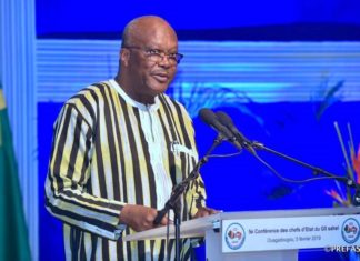 G5 Sahel : le président du Faso préside le Sommet sur l’initiative « Desert to Power »