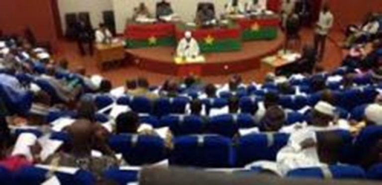 Rapport de la Commission d’enquête parlementaire sur la gestion des titres miniers …