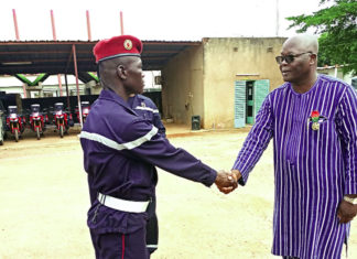 Sapeurs-pompiers : la bravoure du soldat du feu, Ivo Zama, reconnue