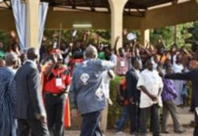 Roch Marc Christian aux artistes: »Je m’engage à créer les conditions propices … »