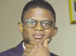 Offrande Lyrique/La puissance des mots en politique