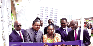 Financement des petits entrepreneur: la SOFIPE devient Pan african microfinance