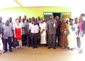 Produits phytosanitaires: le bon usage des pesticides enseigné aux journalistes