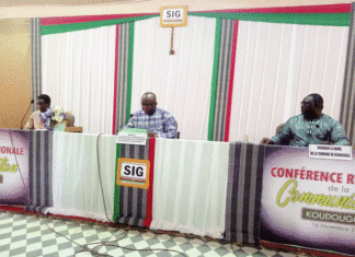 Rémis Dandjinou, ministre de la Communication : «Il n’y a pas d’acharnement contre Naïm Touré»