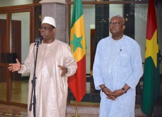 Attaque meurtrière du convoi de SEMAFO: Le président sénégalais, Macky Sall solidaire au peuple burkinabé