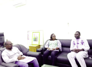 Médias : des agents de « Frat Mat » s’imprègnent de la typographie de Sidwaya