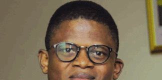 Offrande Lyrique : Peut-on faire confiance aux politiques ?