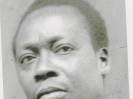 Polycarpe Naré : L’architecte des quartiers Petit Paris et Zone du bois