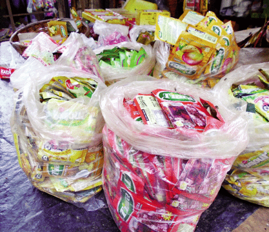 Boissons locales : Du poison dans nos zoom-koom, bissap….!