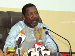 Recrutement de volontaires pour la défense : retour au Parlement pour une session extraordinaire