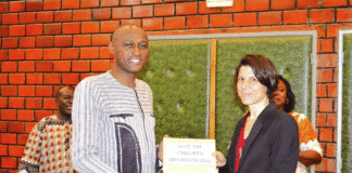 Economie: les partenaires reçoivent des conventions-cadres d’établissement