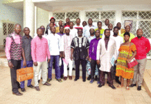 Les syndicats des Finances offrent 150 millions F CFA